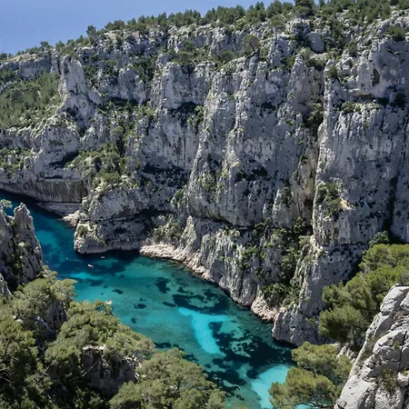 Mistral 2 4 Personnes Climatise A Deux Pas Du Port Cassis