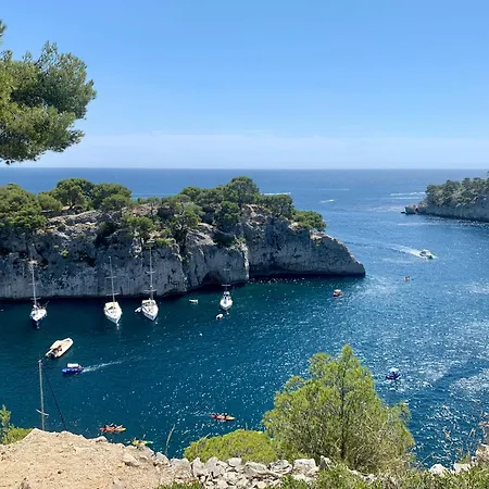 Mistral 2 4 Personnes Climatise A Deux Pas Du Port Daire Cassis